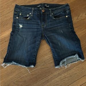 Women’s American Eagle shorts